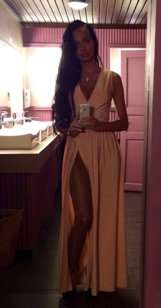 Яна, 22 года, 3 размер груди